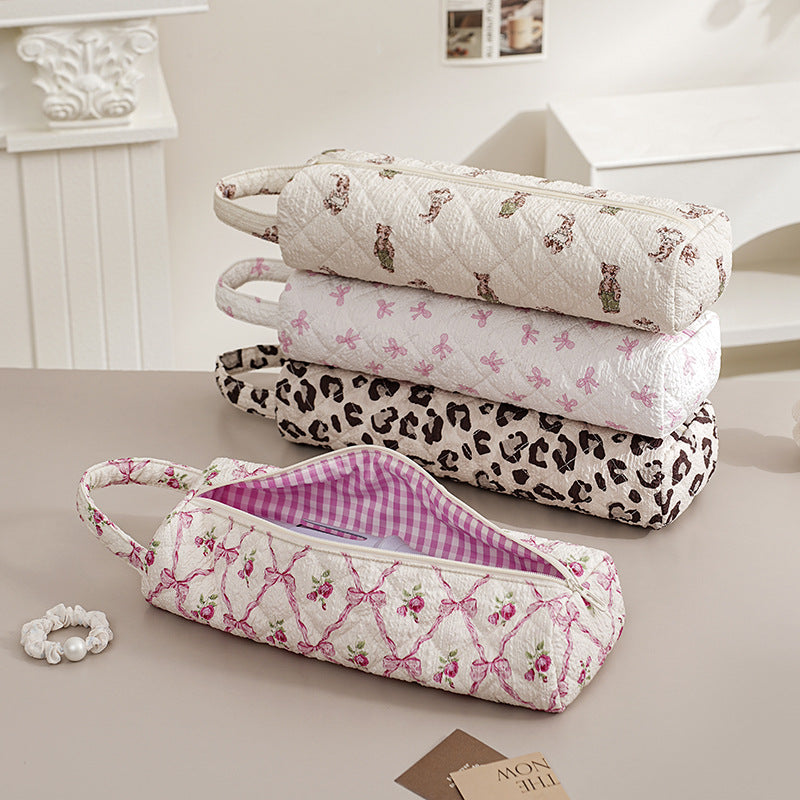 Hair dryer storage bag