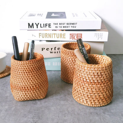 pen holder