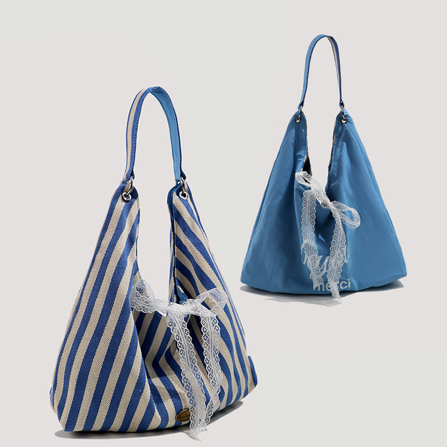 Double-sided single-shoulder bag